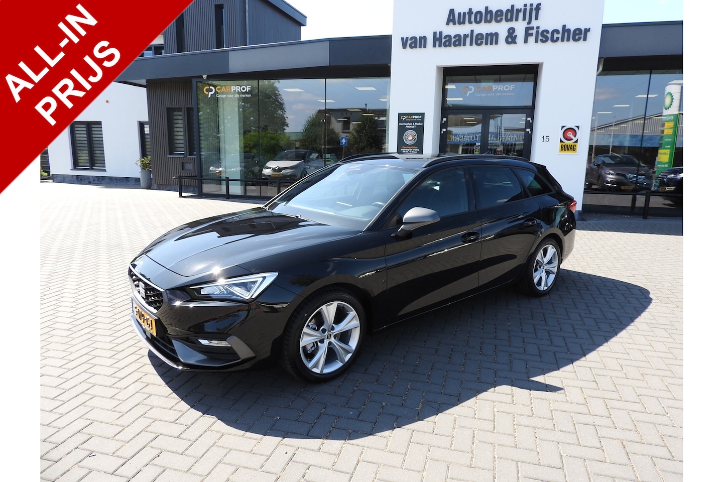 SEAT Leon Sportstourer - 1.5eTSI FR DSG Business Intense, Carplay, Trekhaak - AutoWereld.nl