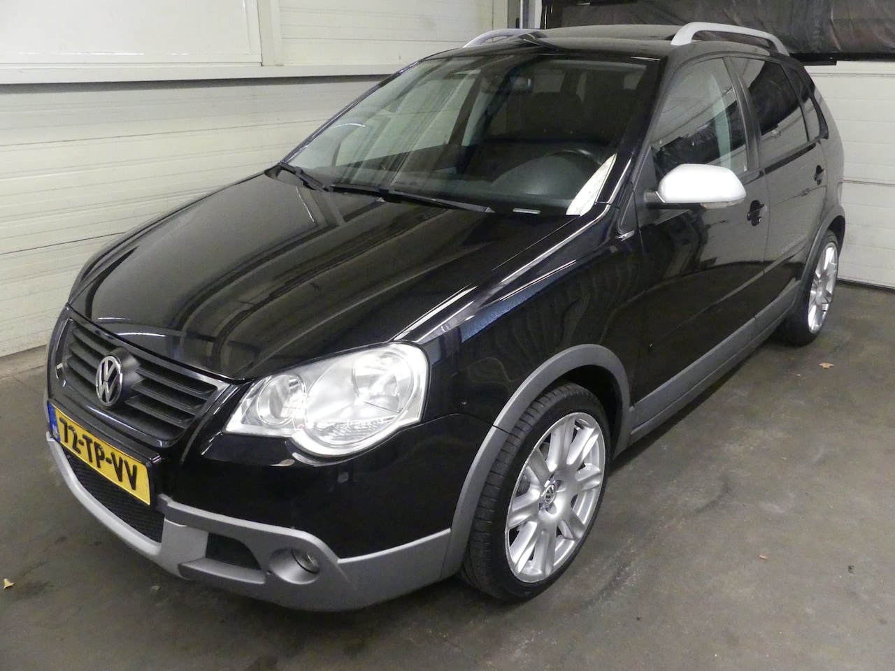 Volkswagen Polo - 1.6-16V Cross - Airco - Panoramadak - AutoWereld.nl