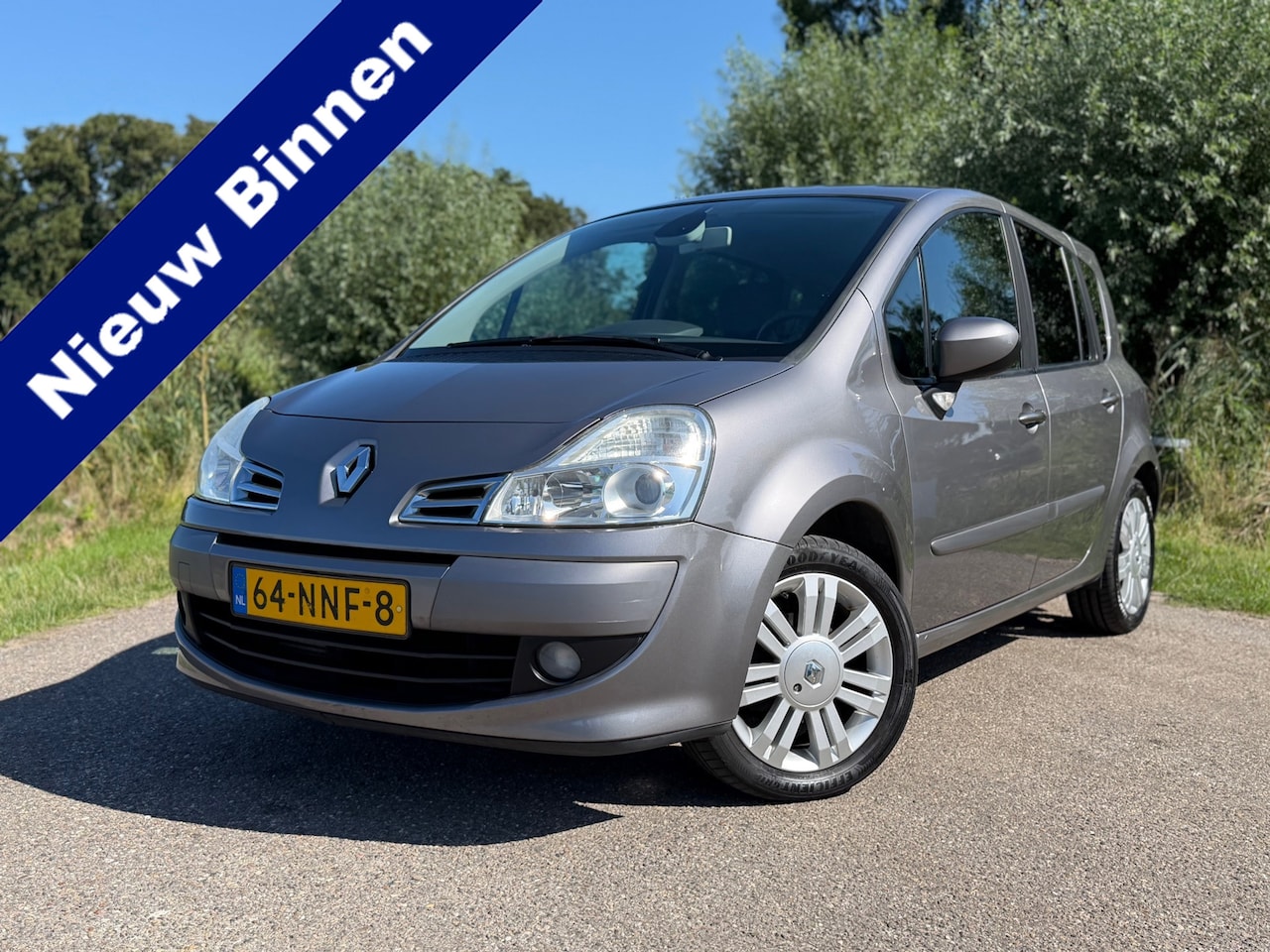 Renault Grand Modus - 1.2 TCE Exception / 1ste eigenaar / Airco / Cruise Control / Parkeersensoren / Radio-Cd Sp - AutoWereld.nl
