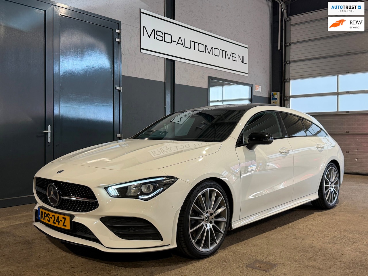 Mercedes-Benz CLA-klasse Shooting Brake - 220 Advantage 190pk AMG-Pack Panoramadak - AutoWereld.nl