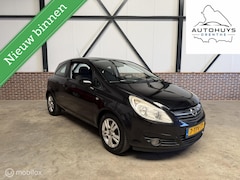 Opel Corsa - 1.2-16V Essentia Airco