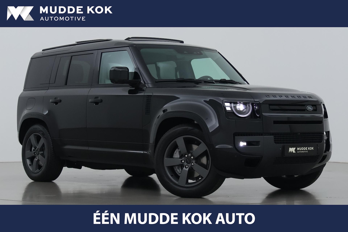 Land Rover Defender 110 - P300e X-Dynamic HSE | Luchtvering | Stoelventilatie | Panoramadak | Trekhaak | 360° Camera - AutoWereld.nl