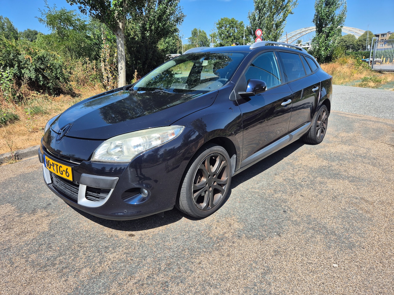 Renault Mégane Estate - 1.4 TCe Dynamique - AutoWereld.nl