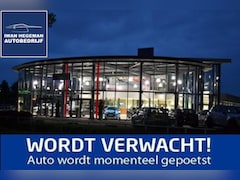 Renault Captur - 1.3 TCe 155 Initiale Paris AUTOMAAT | Schuif/kanteldak | Trekhaak | Leer | Adapt. Cruise |