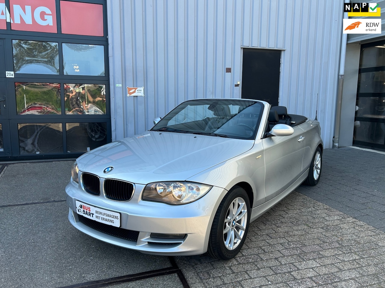 BMW 1-serie Cabrio - 118i Executive|NL-Auto|NAP|Leder|Stoelverwarming|Airco - AutoWereld.nl