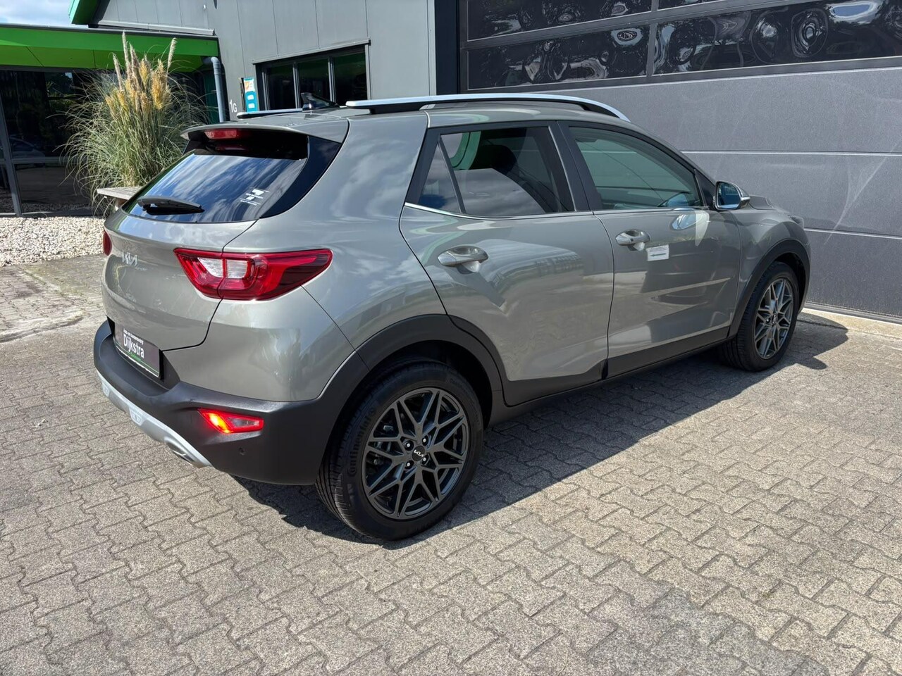 Kia Stonic - 1.0 T-GDi DynamicPlusLine | AppleCarPlay/AndroidAuto | Cruise Control En Stuurhulp | Achte