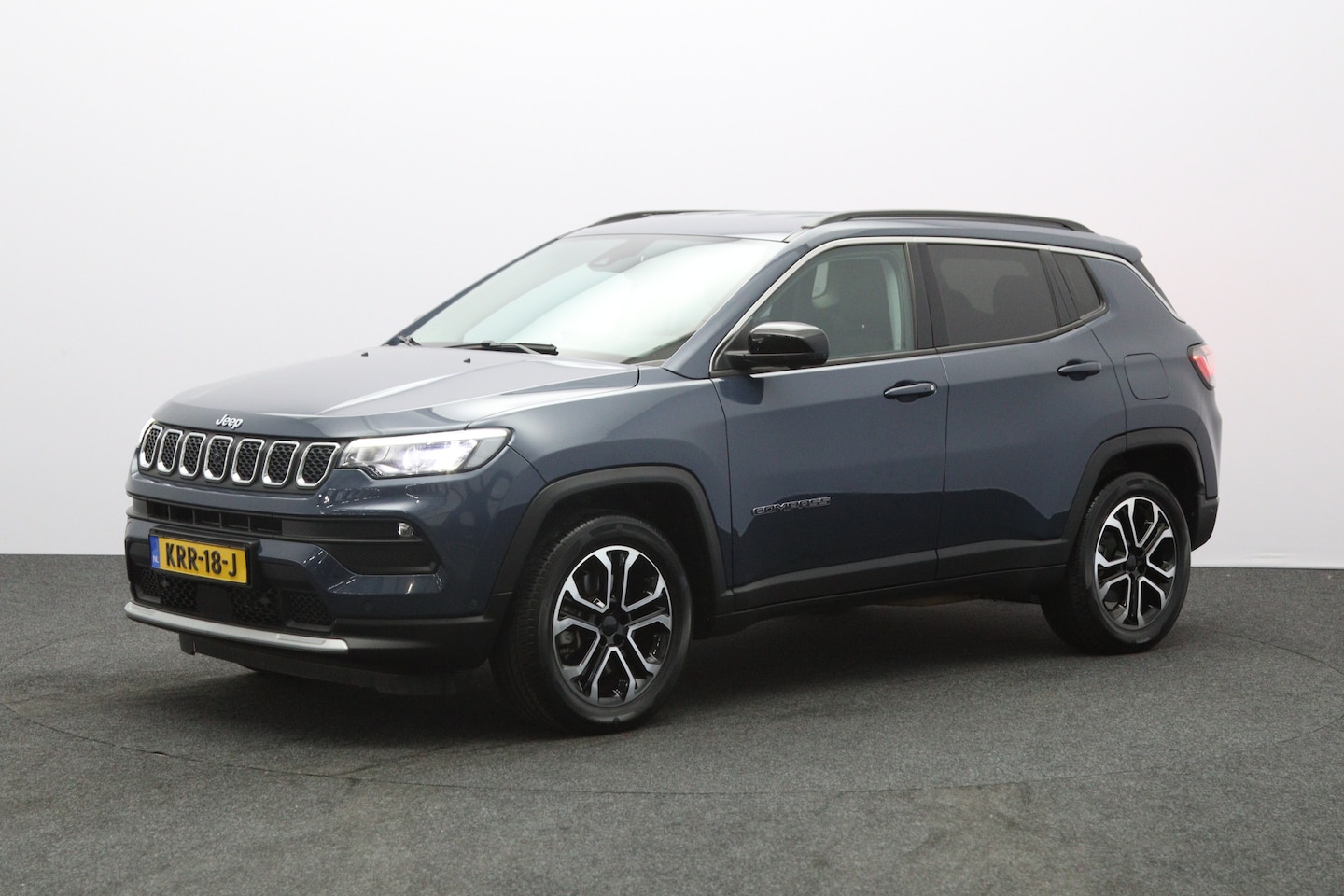 Jeep Compass - 4xe 190 Plug-in Hybrid 240 PK Electric Limited, Adap. Cruise Control, 360 Camera, Winterpa - AutoWereld.nl