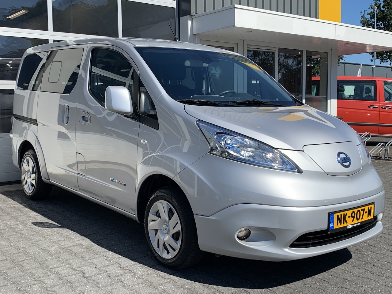 Nissan e-NV200 Evalia - 80KW 24 kWh 7-persoons Climate control Cruise control Navigatie Combi Personenbus Passenge - AutoWereld.nl