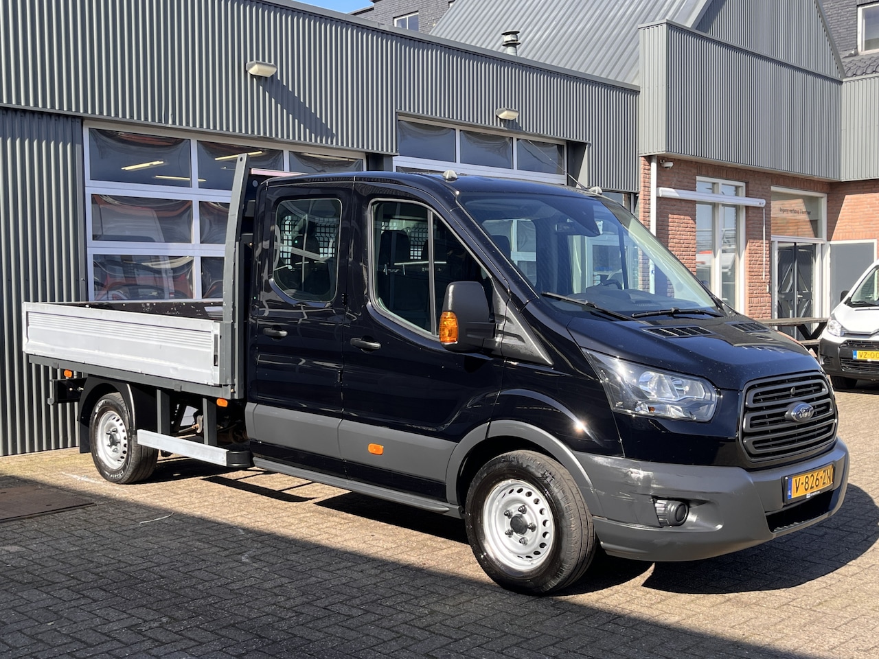 Ford Transit - 350 2.0 TDCI L4 DC Cruise controle Trekhaak 2800kg trekgewicht 6-Persoons Telefoonverbindi - AutoWereld.nl