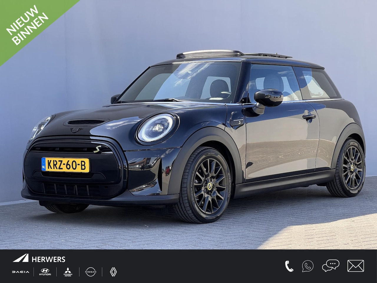MINI Electric - Resolute Edition 33 kWh / Dealer onderhouden / Accu SoH 94 % / Panorama schuifdak / Naviga - AutoWereld.nl