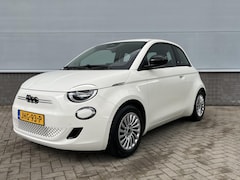 Fiat 500e - RED 42 kWh | Apple Carplay / Android Auto | Achteruitrijcamera | Cruise Control I SOH 99%