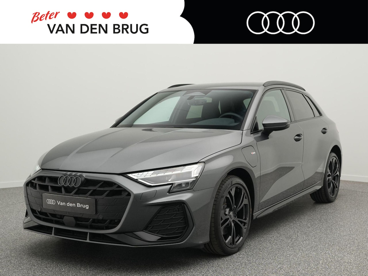 Audi A3 Sportback - S-line Competion 1.5 e-hybrid 272pk | Lederen S-line bekleding | Afneembare trekhaak | SON - AutoWereld.nl
