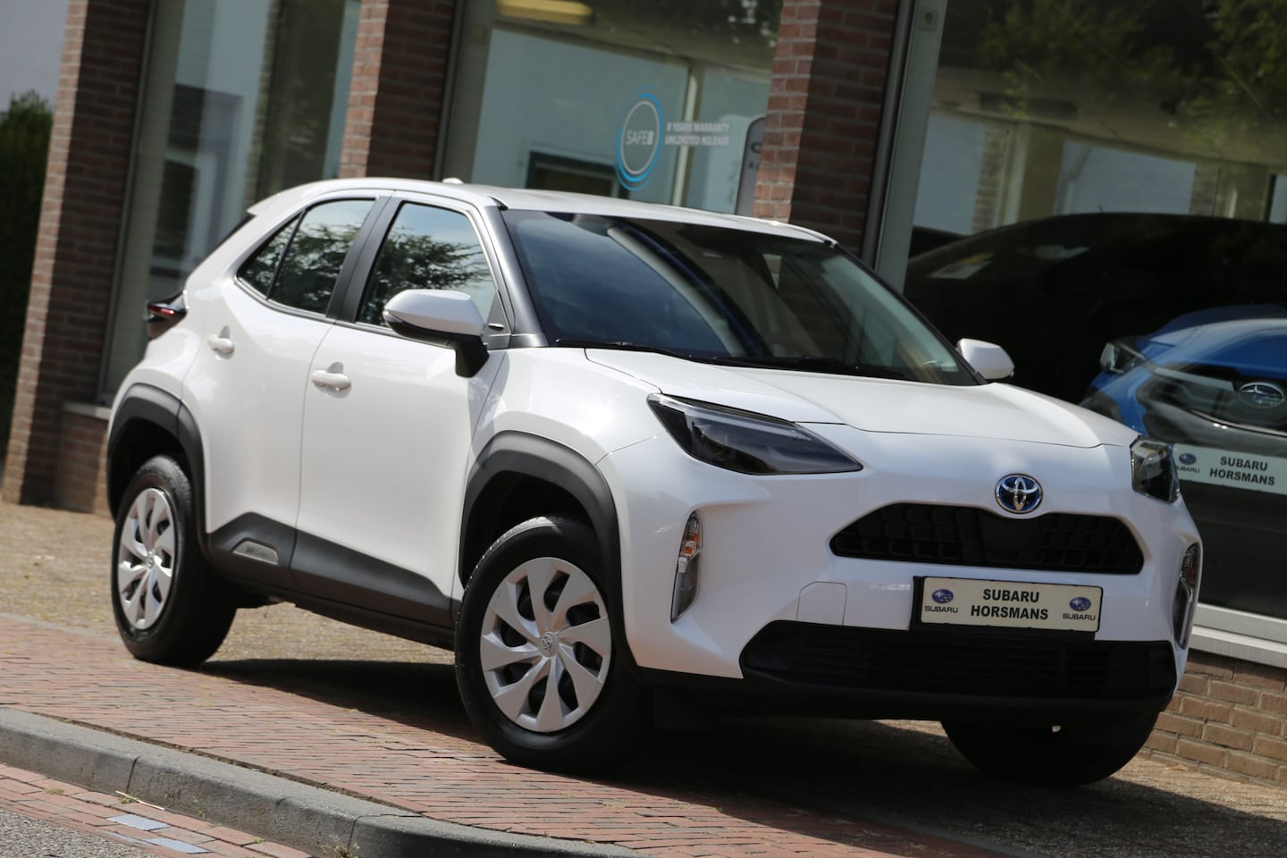 Toyota Yaris Cross - 1.5 Hybrid Active Navi Camera ACC Stoelverwarming - AutoWereld.nl