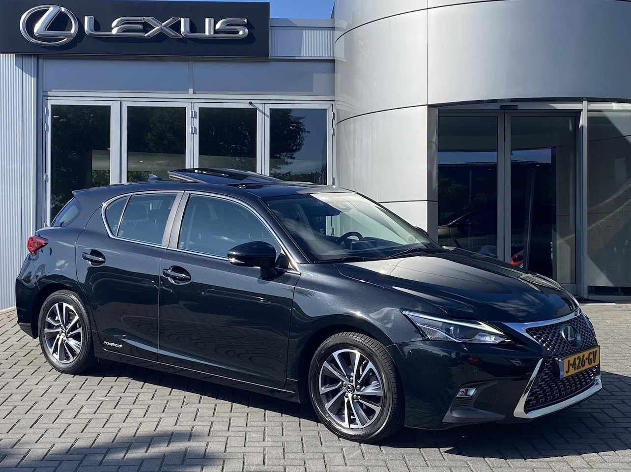 Lexus CT 200h - Business Line NL-AUTO NAVI - AutoWereld.nl