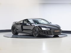Audi R8 - 5.2 FSI quattro Plus | Keramische remmen | Mat Carbon | Schaalstoelen | Capristo | B&O |