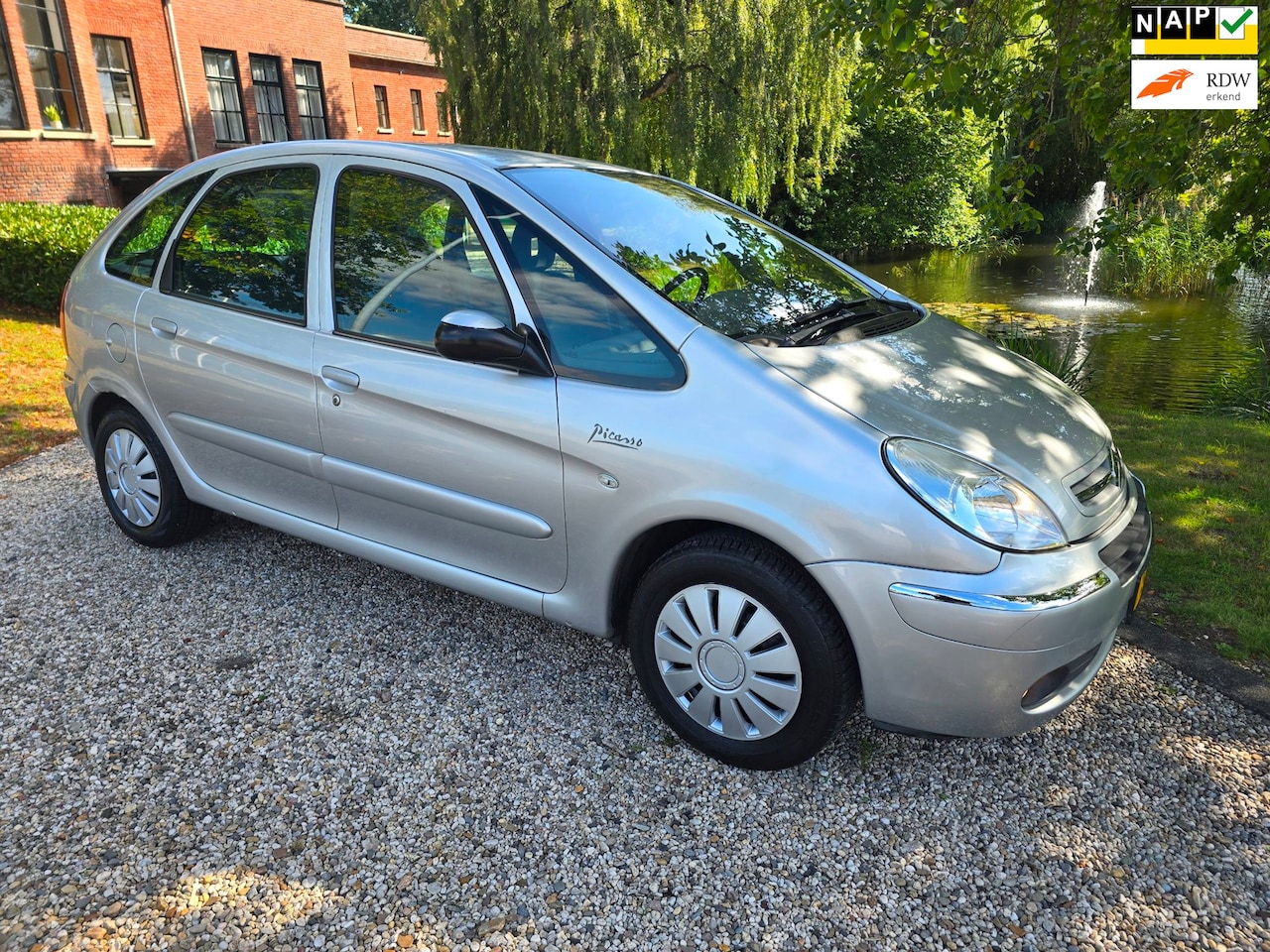 Citroën Xsara Picasso - 1.6i-16V Prestige *apk:08-2027* - AutoWereld.nl