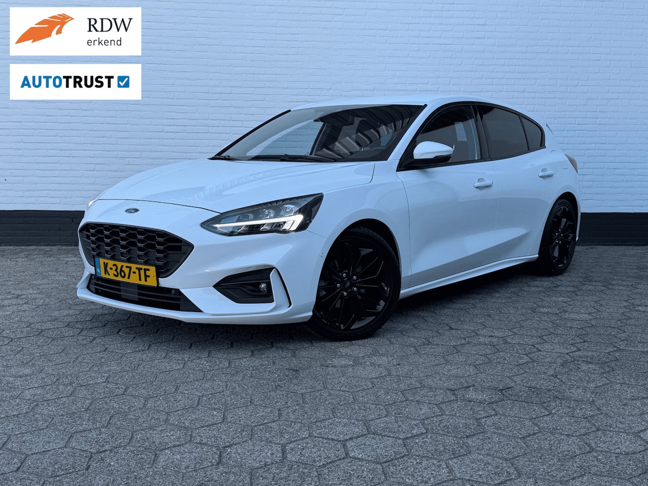 Ford Focus - EcoBoost ST-Line 125PK CRUISE l CAMERA l TOPSTAAT! - AutoWereld.nl