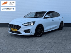 Ford Focus - EcoBoost ST-Line 125PK CRUISE l CAMERA l TOPSTAAT
