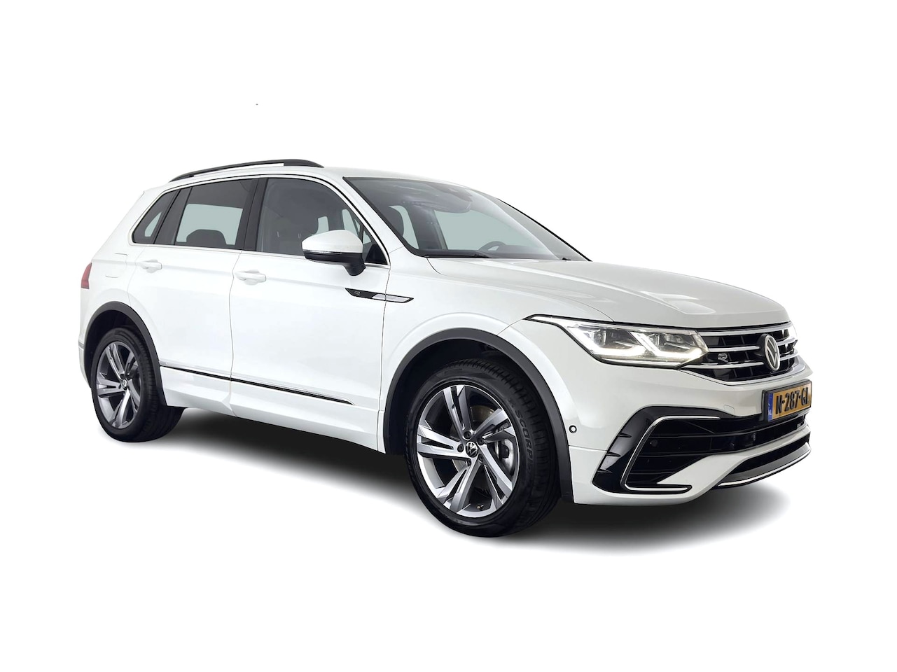 Volkswagen Tiguan - 2.0 TDI 4Motion (INCL.BTW) Aut. *LEATHER-FABRIC | FLL-LED | DIGI-COCKPIT | ADAPTIVE-CRUISE - AutoWereld.nl
