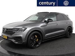 Volkswagen Touareg - 3.0 TSi eHybrid 4MOTION / Pano-Dak / Leder / Trekhaak /