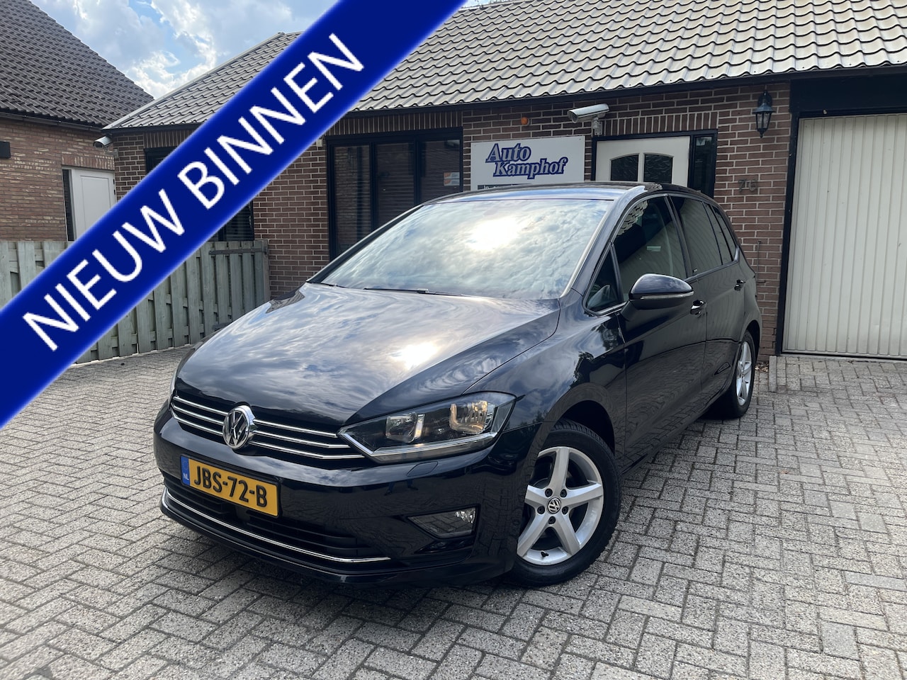 Volkswagen Golf Sportsvan - 1.6 TDI Highline Trekhaak - AutoWereld.nl