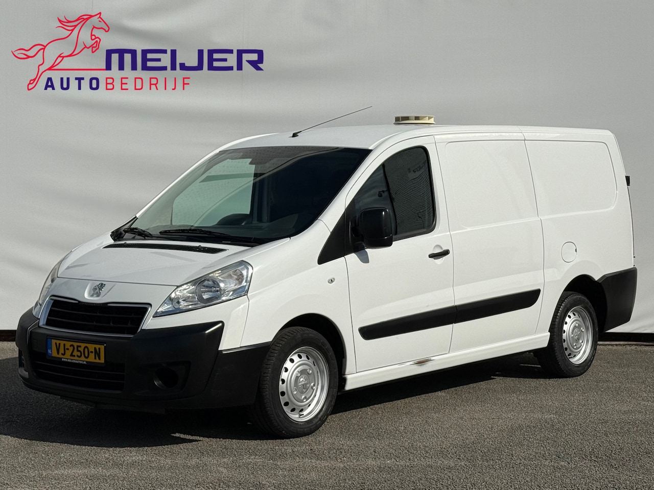 Peugeot Expert - 229 2.0 HDI L2H1 Profit+ Airco | 3 Persoons | 130 PK - AutoWereld.nl