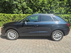 Audi Q3 - 2.0 TFSI quattro Business Edition