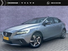 Volvo V40 Cross Country - 1.5 T3 Nordic+ | Trekhaak | Panorama dak | Stoelverwarming | Nieuwe distrbutieriem | Clima