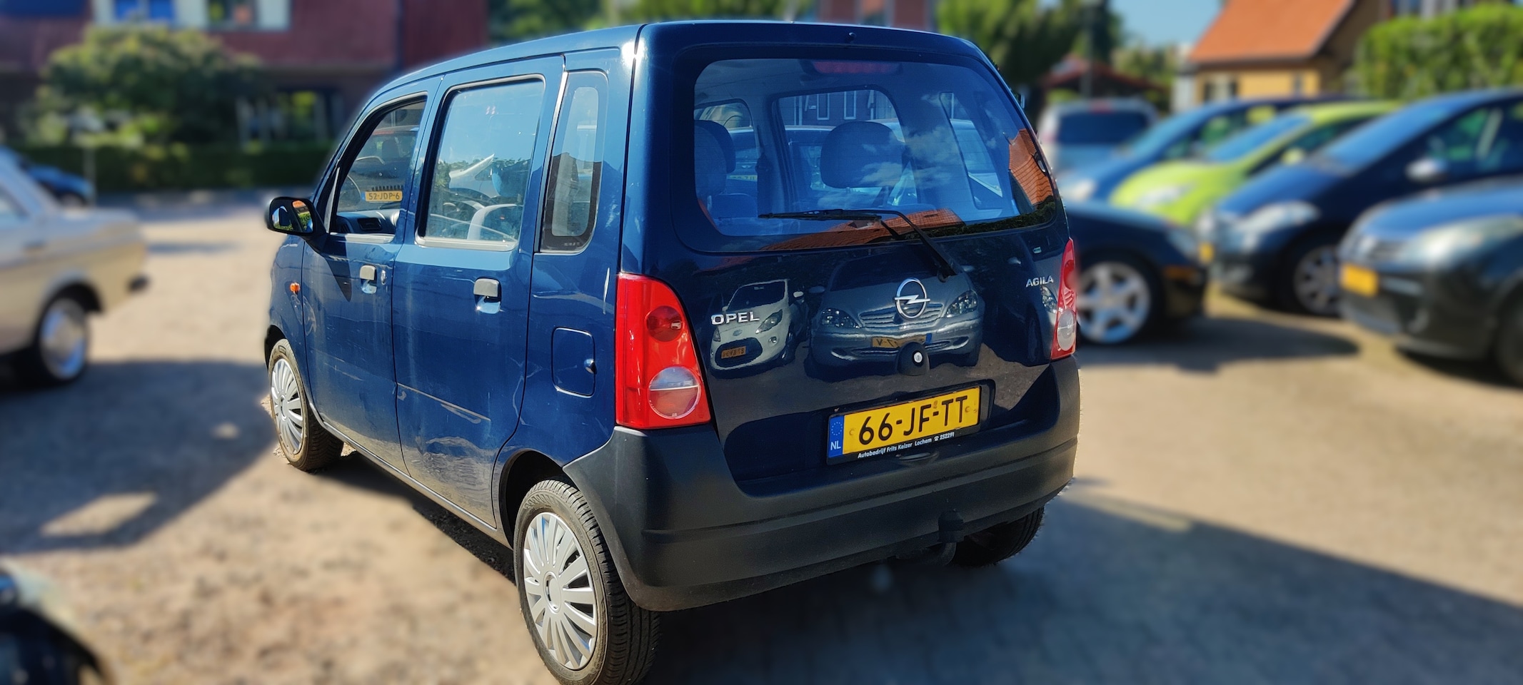 Opel Agila - 1.0-12V Sportschool nodig (geen stuurbekrachtiging) en asbak aanwezig. Meeneemprijs.