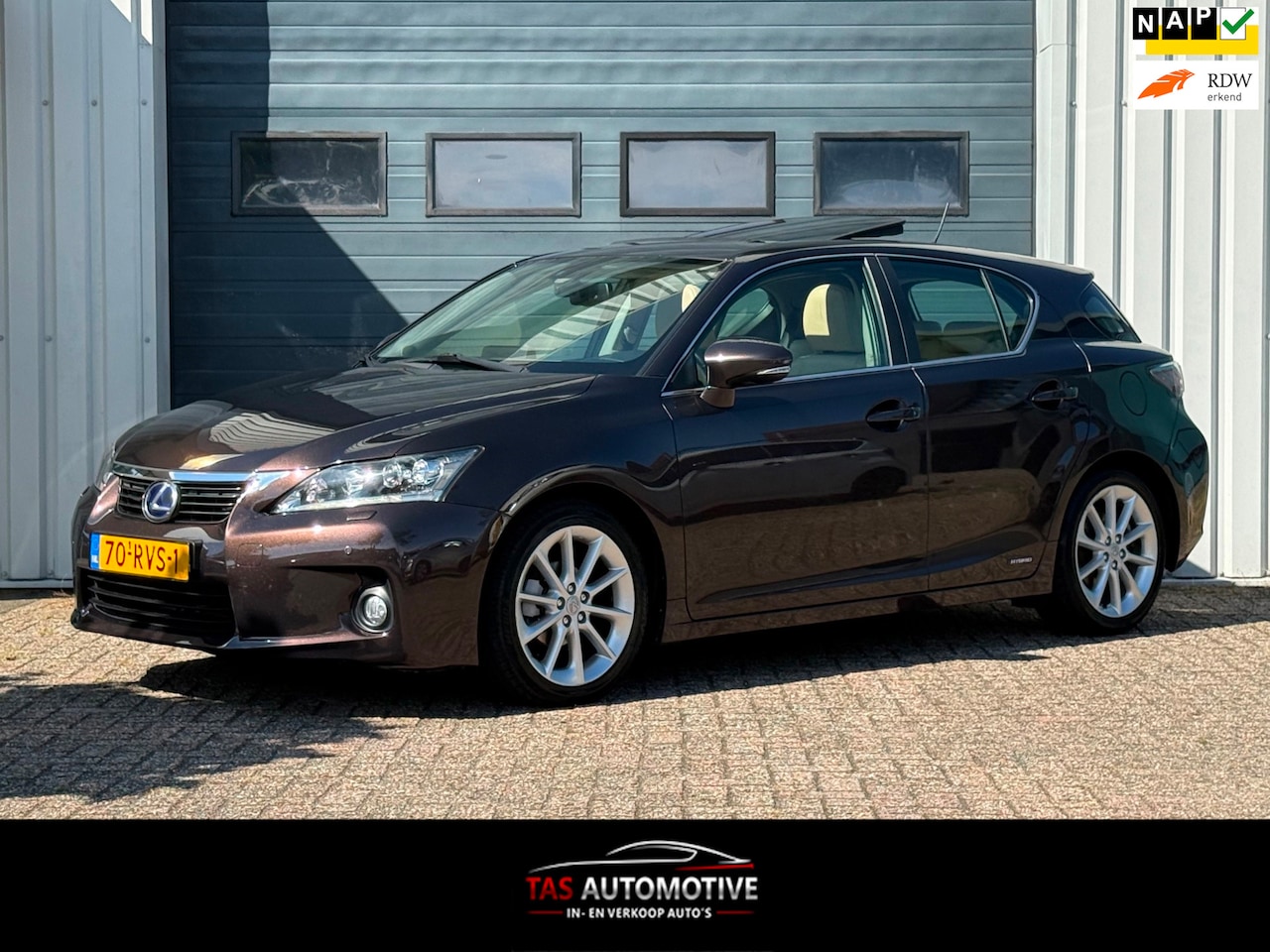 Lexus CT 200h - Hybrid SCHUIF-/KANTEL / LEER / NAVI - AutoWereld.nl
