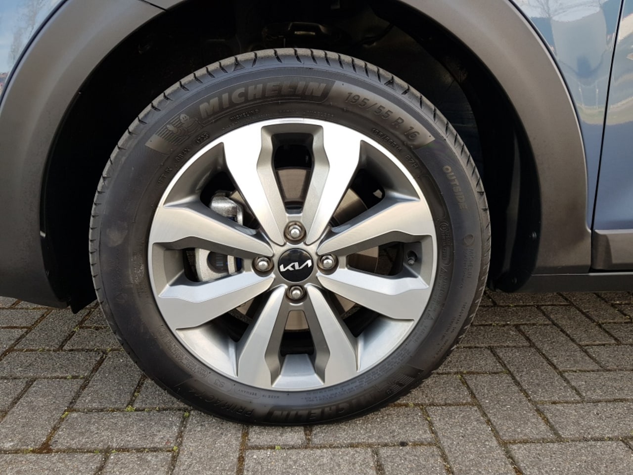 Kia Stonic - MHEV DynamicPlusLine 100PK
