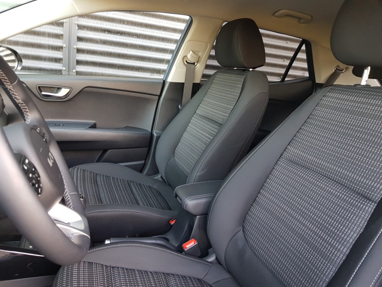 Kia Stonic - MHEV DynamicPlusLine 100PK