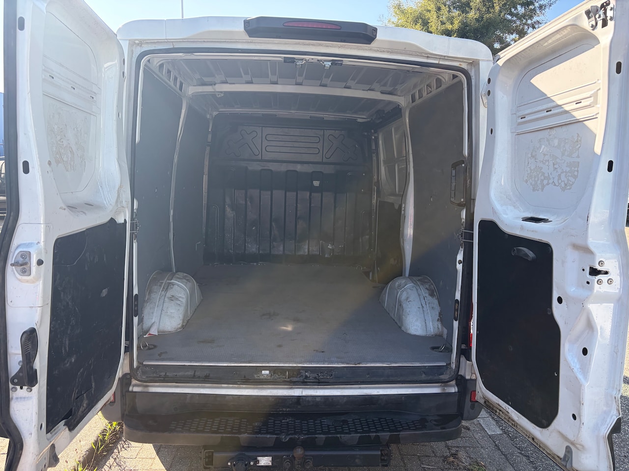 Iveco Daily - 35S12V 2.3 300 H1 Trekhaak 3500 kg Euro 6!