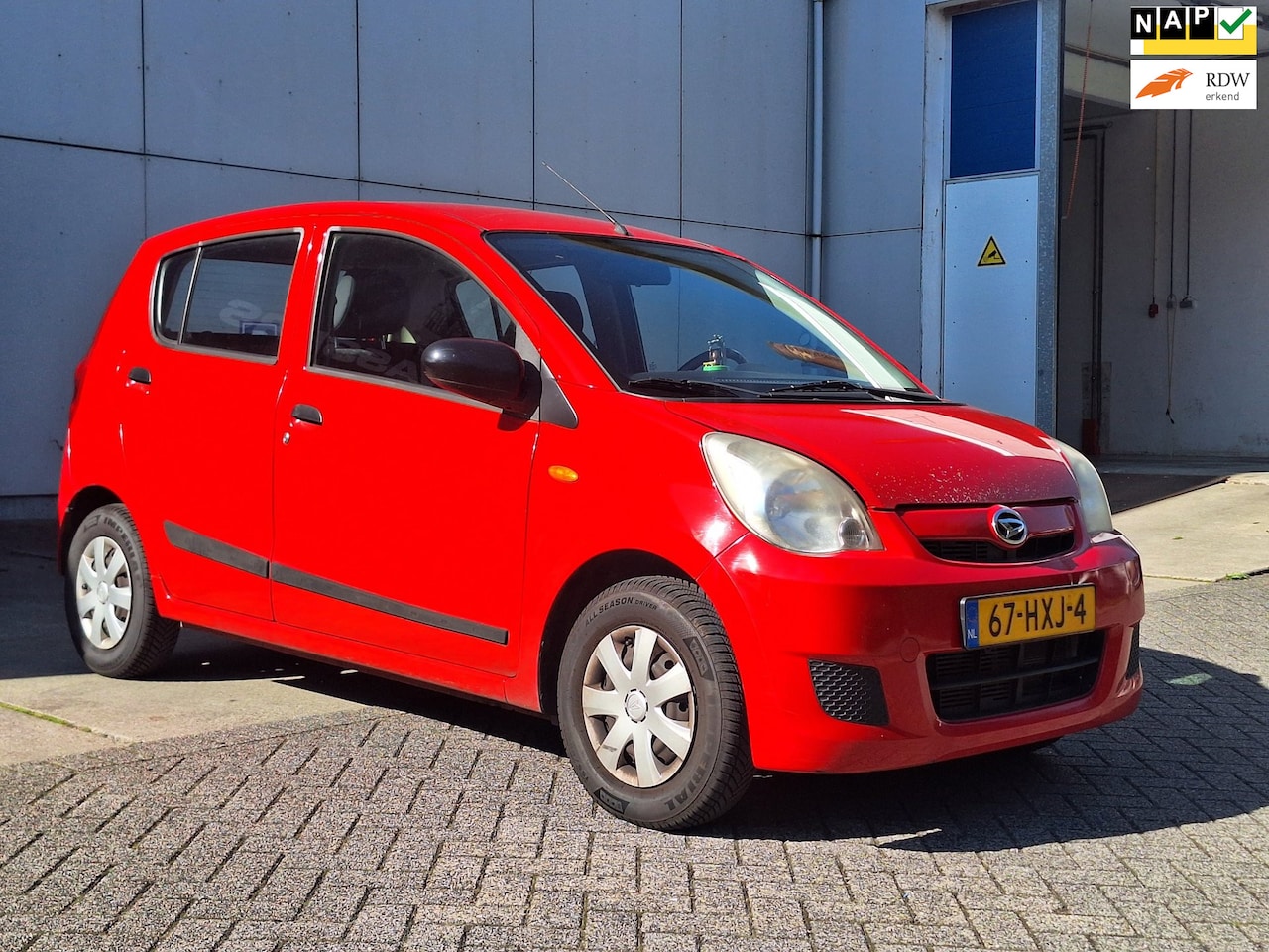 Daihatsu Cuore - €1150,-1.0 Trend Aircondition Apk 25/03/2027 - AutoWereld.nl