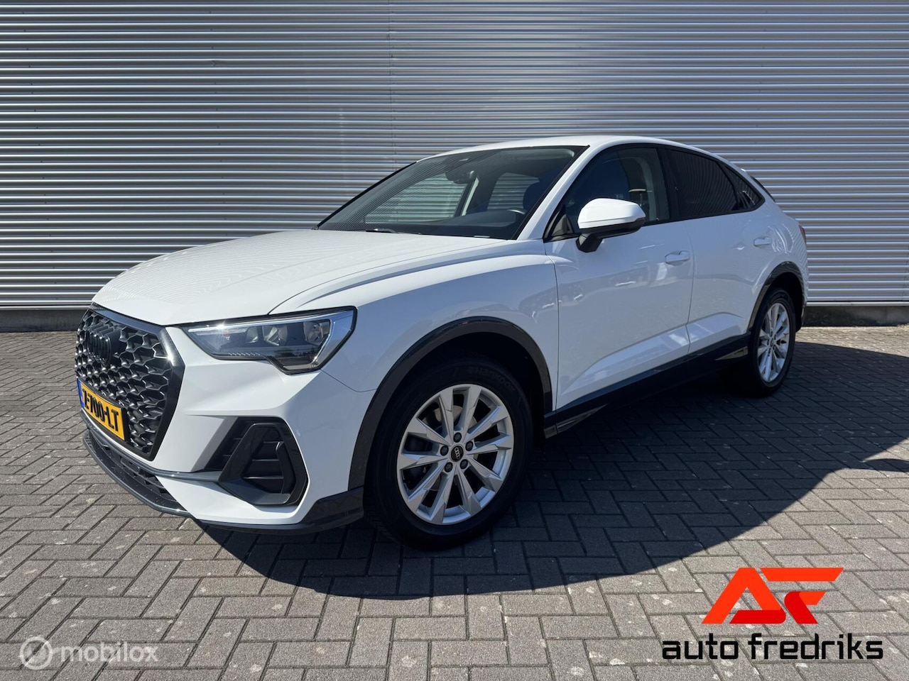 Audi Q3 - 35 TFSI S edition | Stoelverwarming | Navigatie | - AutoWereld.nl