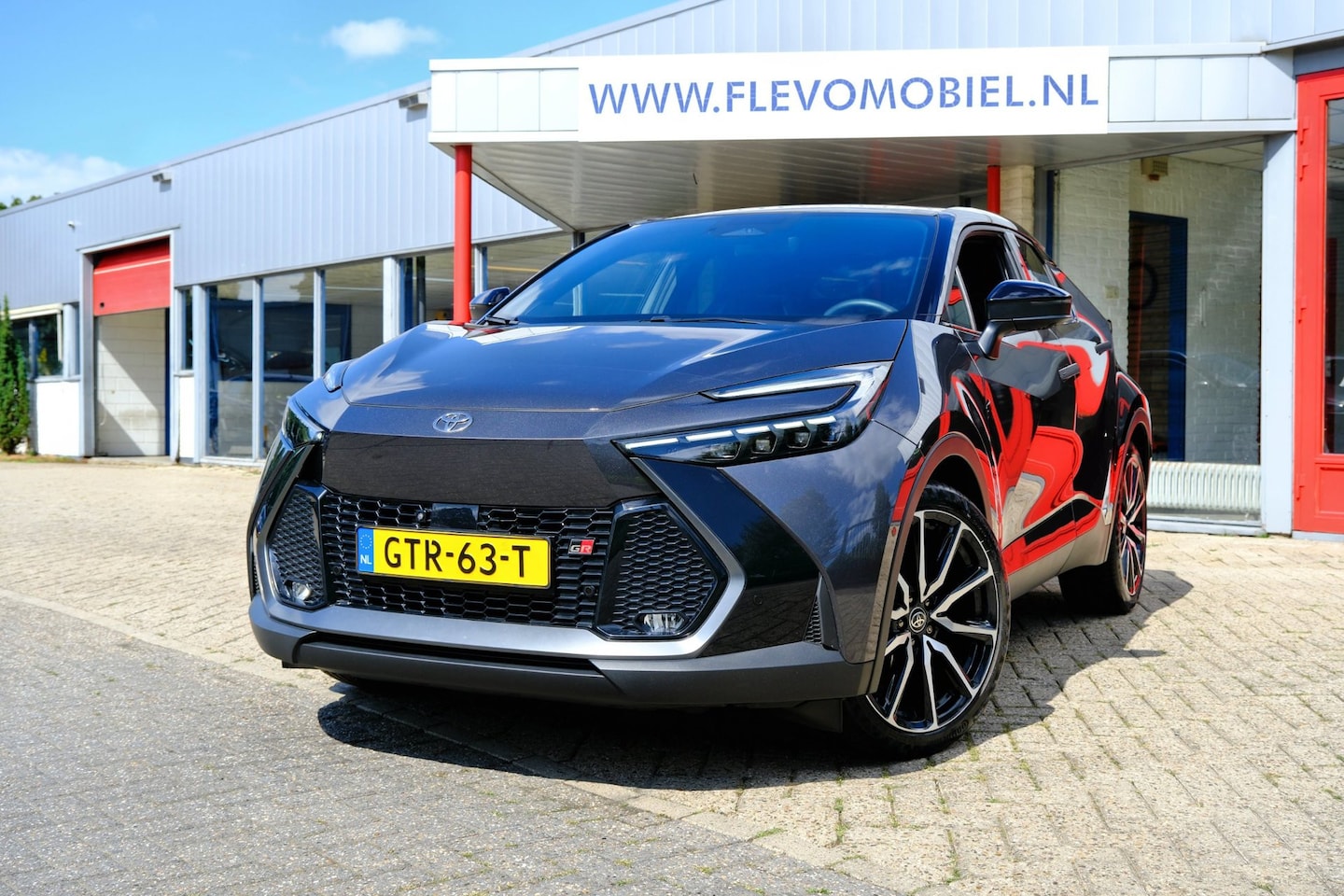 Toyota C-HR - 2.0 Hybrid 200 GR SPORT Première Edition Aut. Navi|1e Eig|Leder-Alcantara|Cam|JBL|LMV - AutoWereld.nl