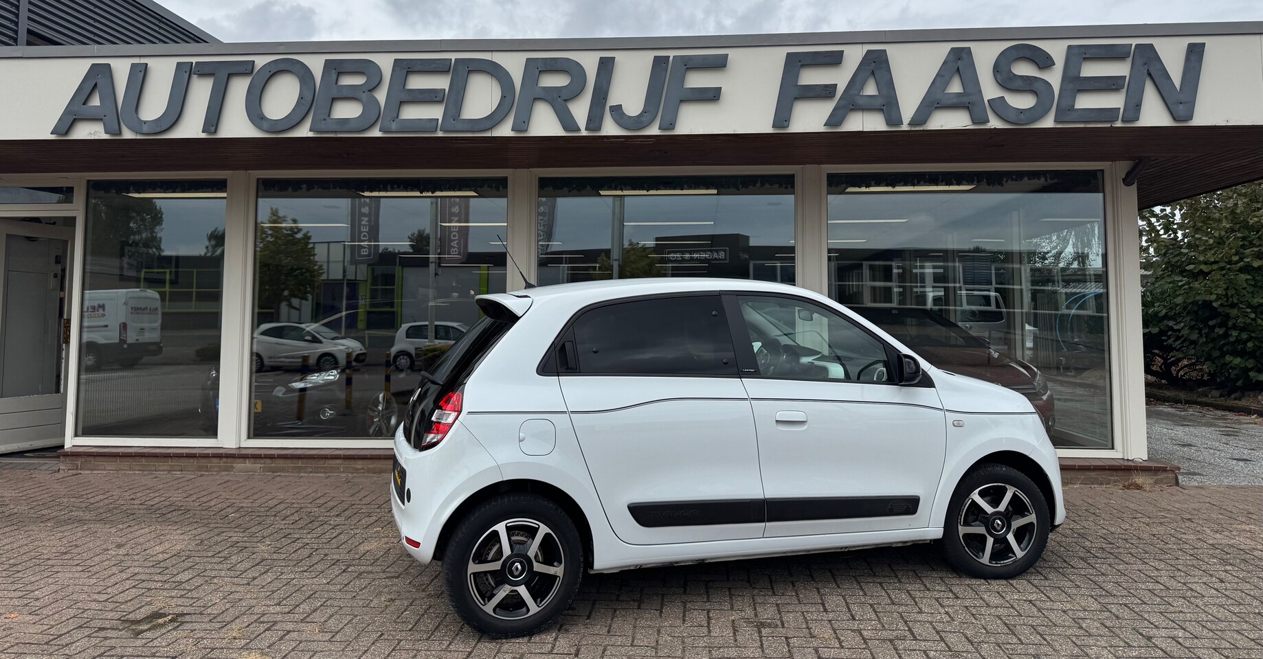 Renault Twingo - 1.0 SCe Limited