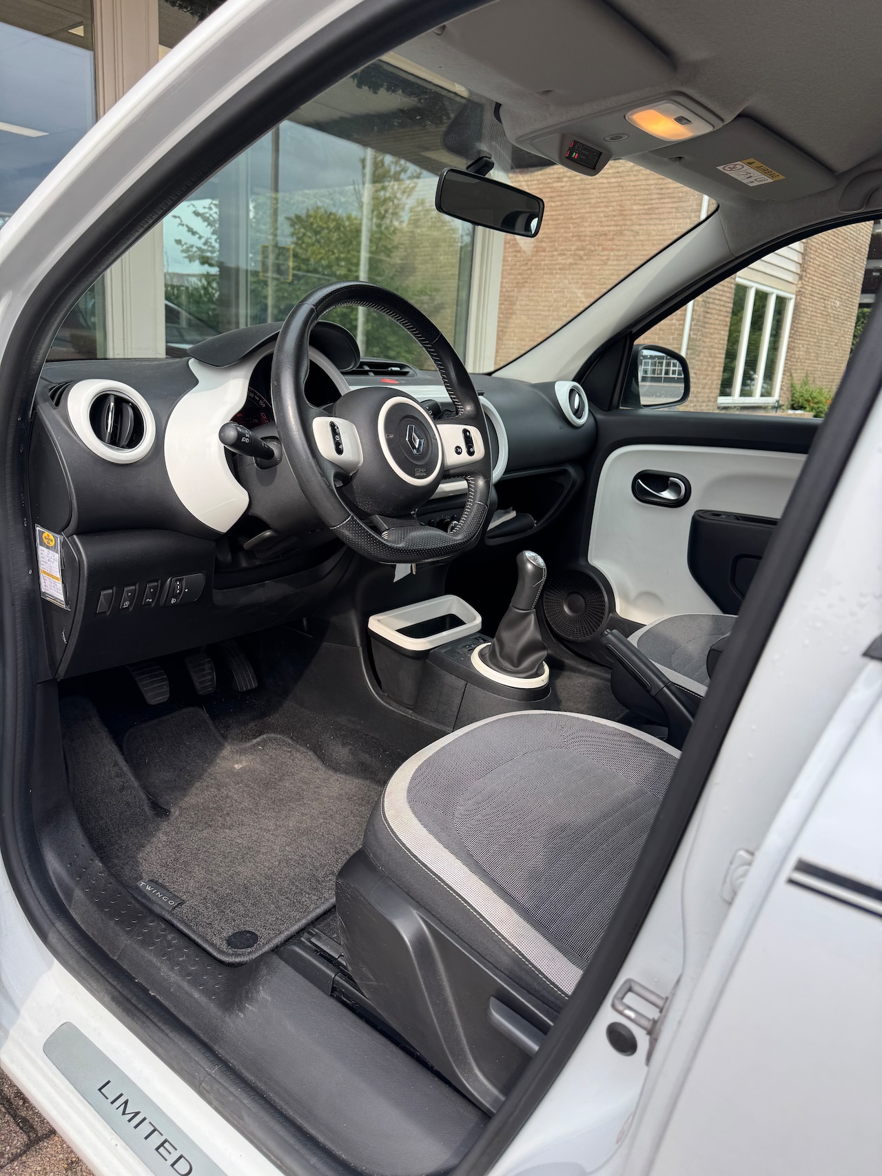 Renault Twingo - 1.0 SCe Limited