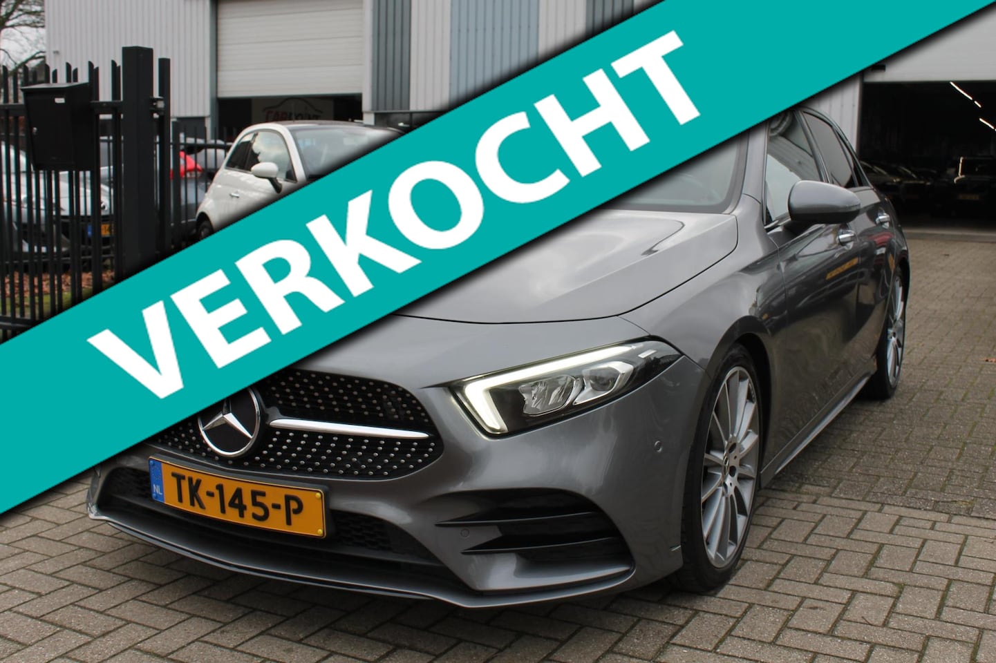 Mercedes-Benz A-klasse - 200 Premium Pano Leer LED Keyless!! - AutoWereld.nl