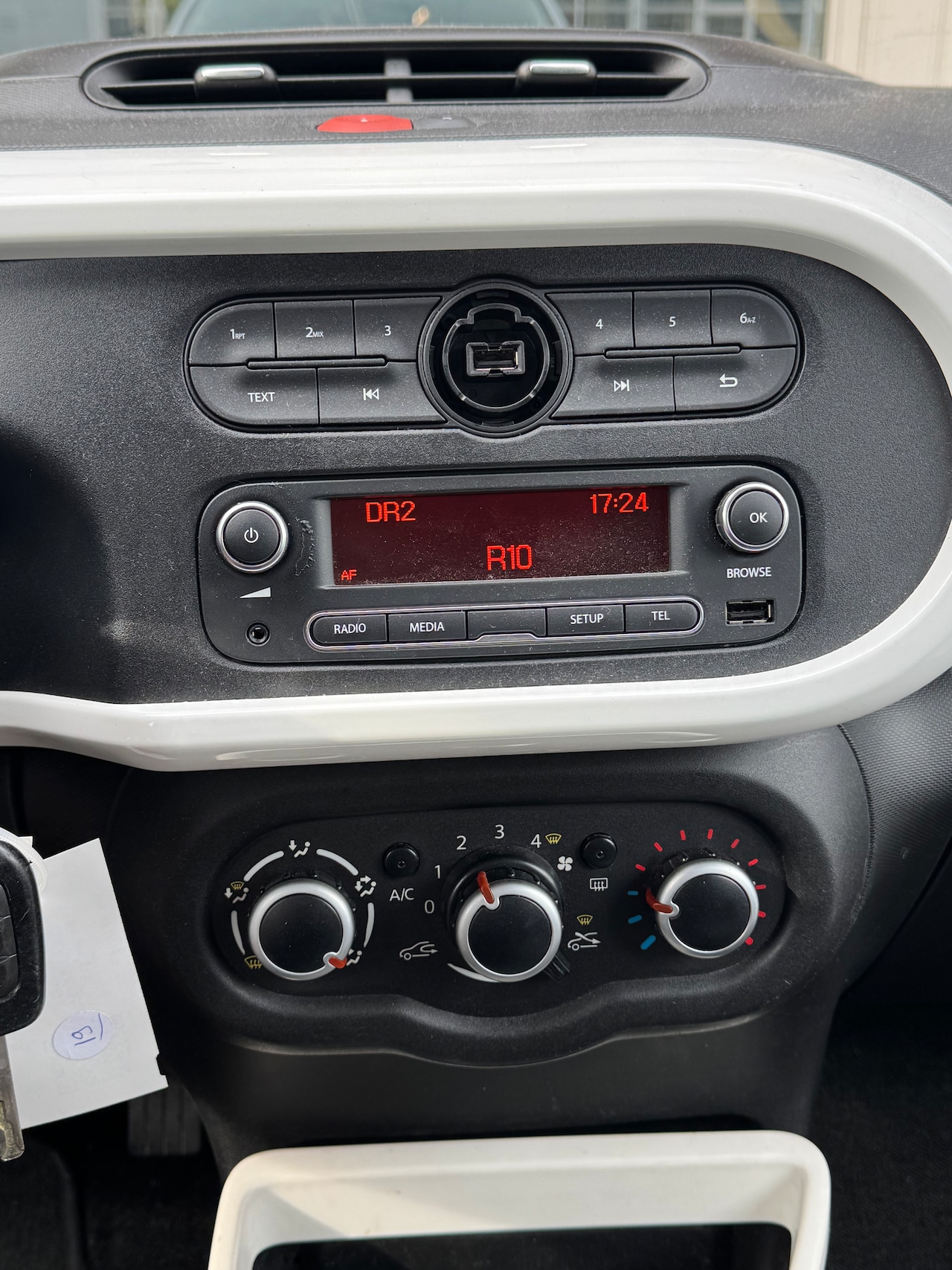 Renault Twingo - 1.0 SCe Limited