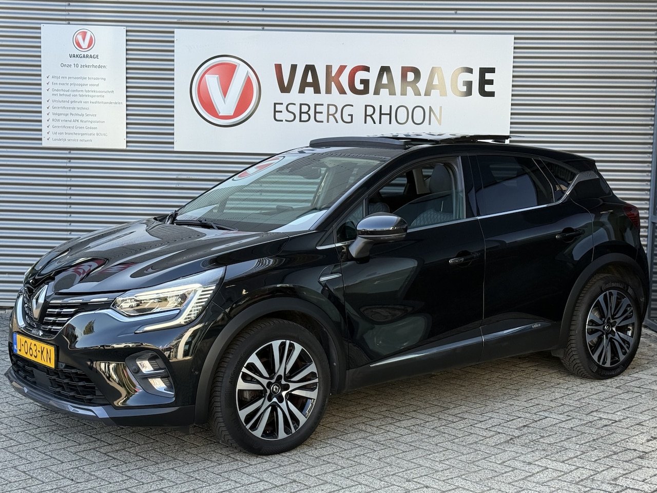 Renault Captur - 1.3 TCe 130 Initiale Paris NAV/CAM,PANO,AUTOMAAT,BOSE - AutoWereld.nl
