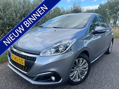 Peugeot 208 - 1.2 PureTech Blue Lease Allure
