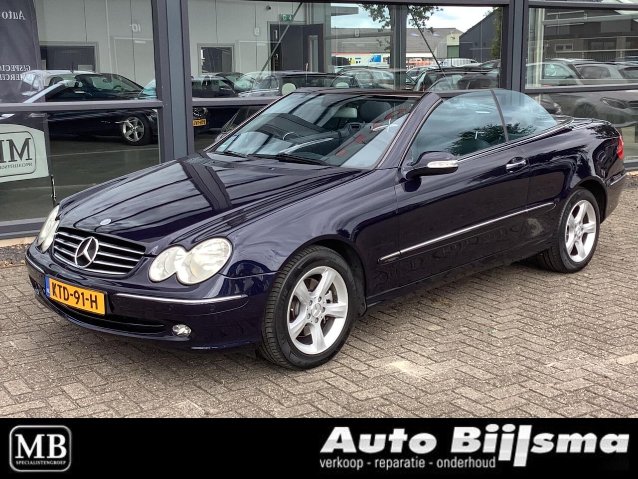 Mercedes-Benz CLK-klasse Cabrio - 200 K. Avantgarde automaat, achteruitrijcamera - AutoWereld.nl