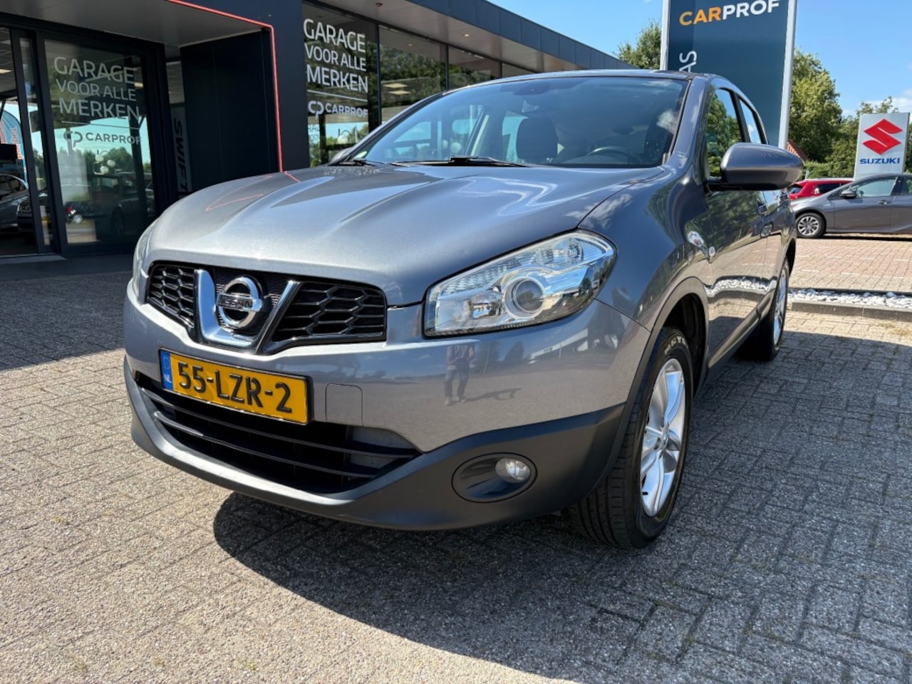 Nissan Qashqai - 1.6 Acenta Clima/Dealeronderhouden/Trekhaak - AutoWereld.nl