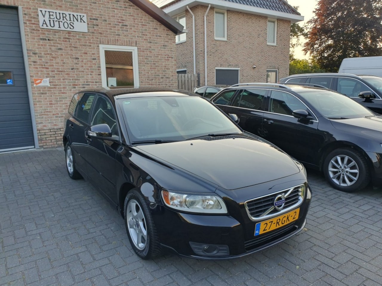 Volvo V50 - 2.0 Sport *Clima*Cruise*Trek.H.* - AutoWereld.nl