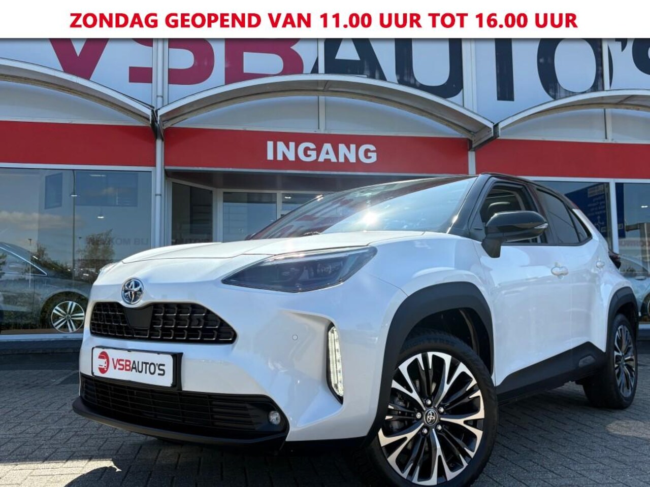 Toyota Yaris Cross - 1.5 HYBRID AUT. 116PK COLLECTION PANO-DAK HEAD-UP NAVI CAMERA CARPLAY - AutoWereld.nl