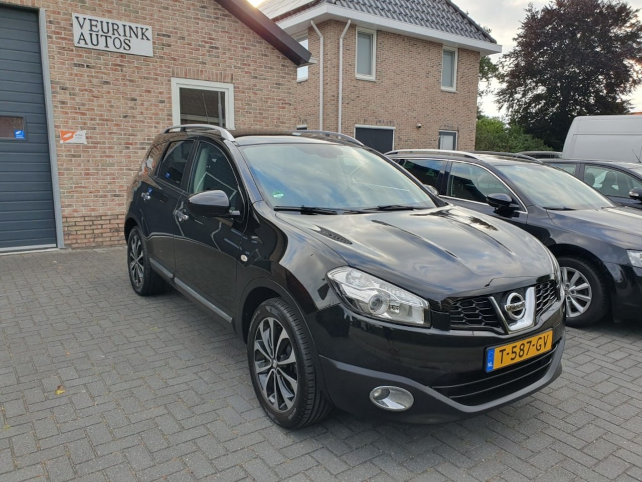Nissan Qashqai - 2.0 Connect Edition 7 Persoon - AutoWereld.nl