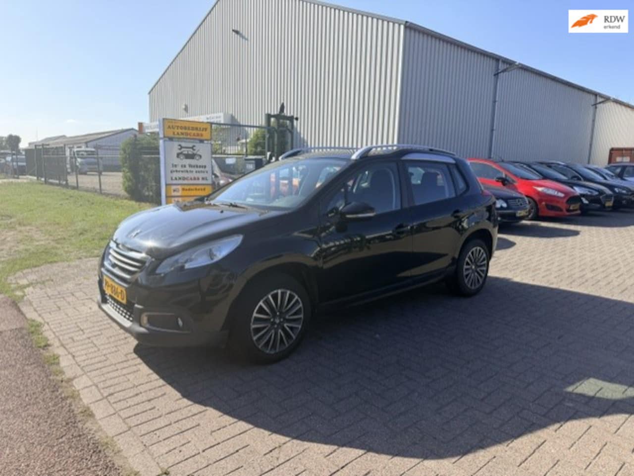 Peugeot 2008 - 1.2 PureTech Urban Cross 1.2 PureTech Urban Cross - AutoWereld.nl