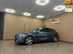 SEAT Leon - 1.5 eTSI FR * Automaat / Panoramadak / Virtual cockpit / Stoel-Stuurverwarming