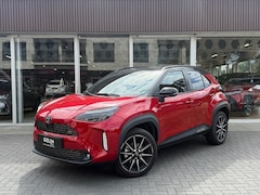 Toyota Yaris Cross - 1.5 Hybrid 130 GR Sport | Dodehoekherkenning, 18 inch, Stoel + Stuurverwarming, Elektrisch